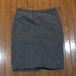 Mossimo geometric polka dot pencil skirt
